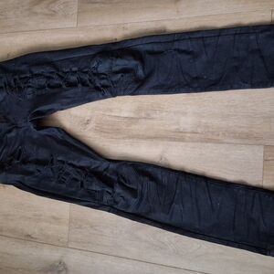 Black Distressed Jeans